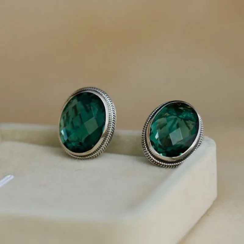 Elegant Emerald Gem Silver Vintage Stud Earrings