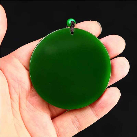 Elegant Natural Jadeite Pendant