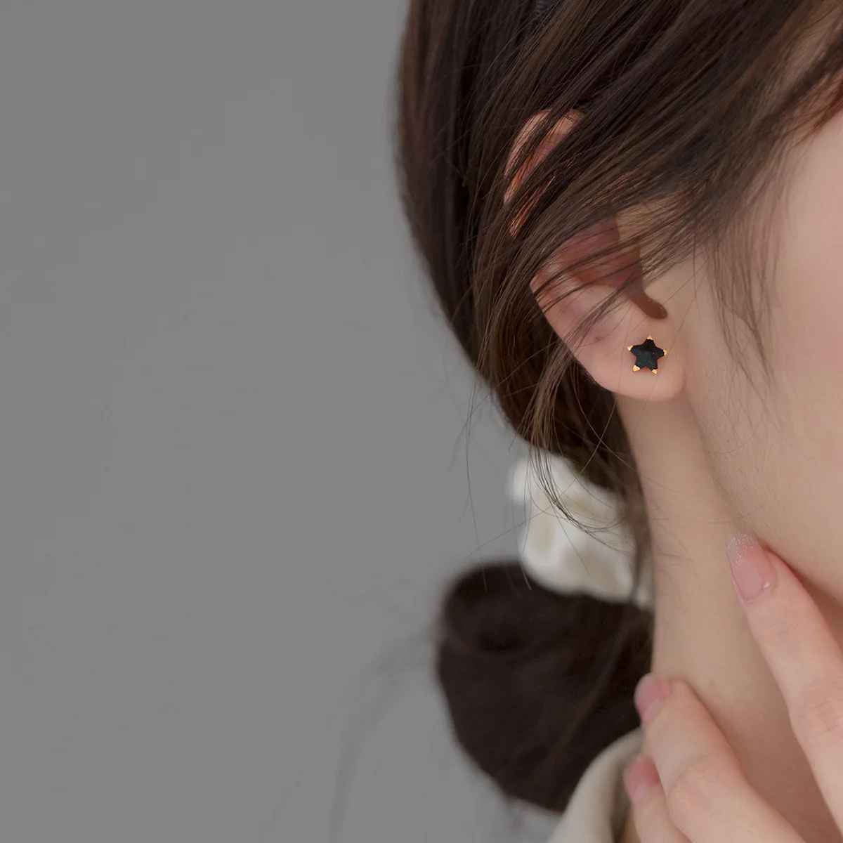 925 Silver Black Ceramic Shape Stud Earrings