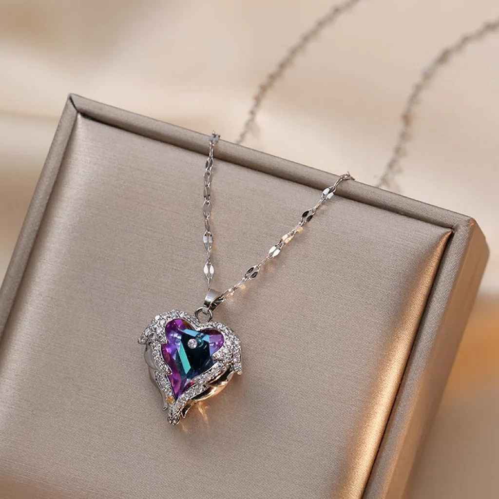 Colorful Blue Heart of the Ocean Pendant Necklace