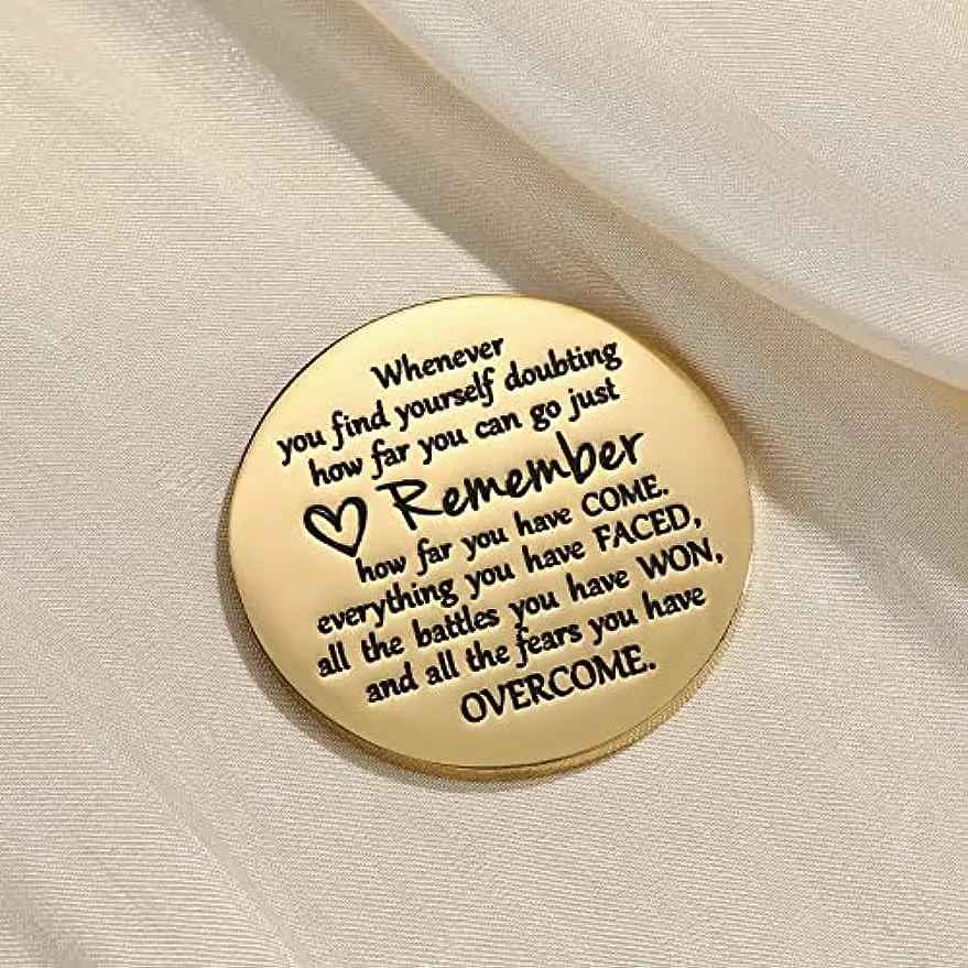 1PC Little Pocket Hug Token – Inspirational Reminder Coin for Motivation and Encouragement