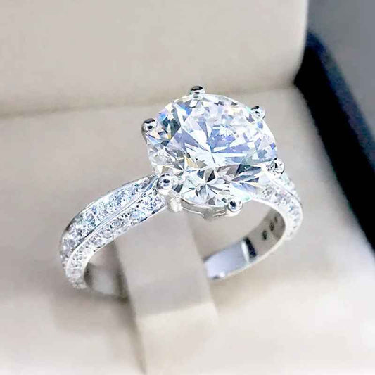 Luxury White Cubic Zirconia Engagement Ring