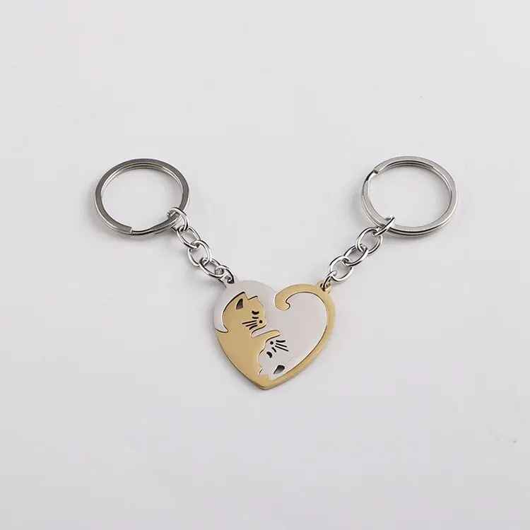 Cute Heart-shaped Splicing Cat Couple Keychain