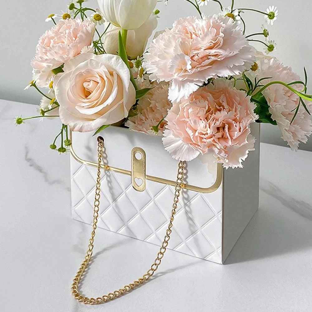 Portable Flower Tote Gift Bag – Foldable, Long-Lasting Rose Flower Box for Party, Wedding, Valentine’s Day Gift Packing