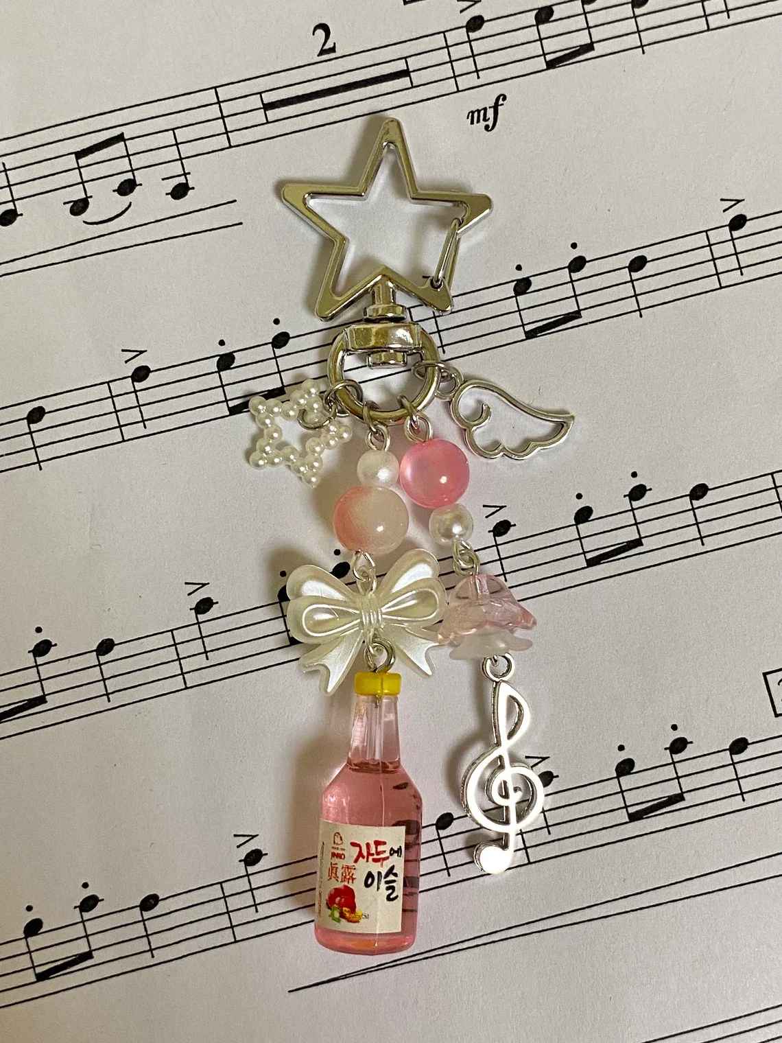 Aesthetic Y2K Beaded Pink Strawberry Music Keychain