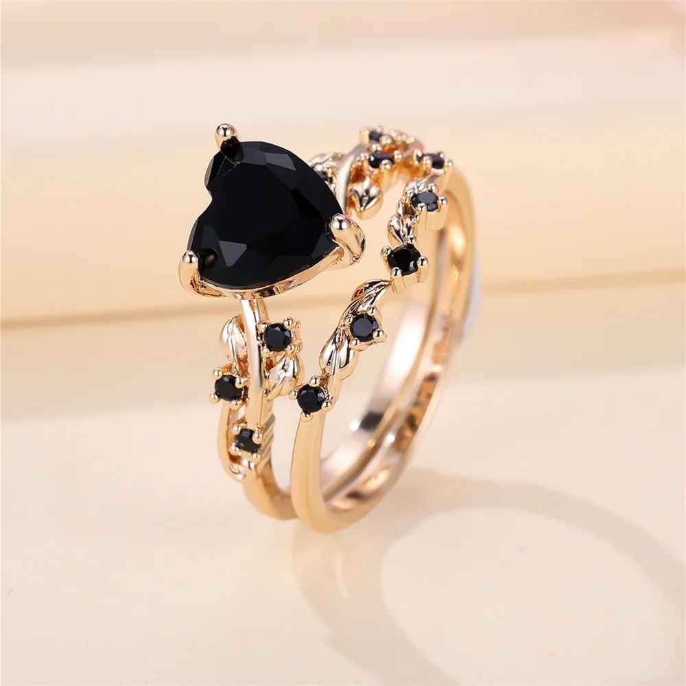 Luxury Brilliant Stone Heart Ring with Rose Gold Zircon Band Set