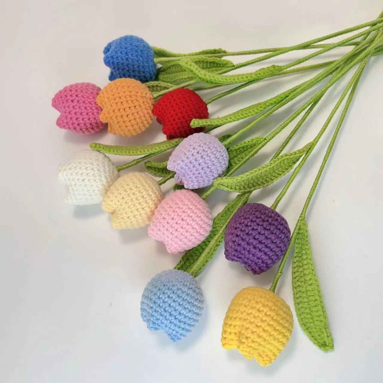 1PC Knitted Crochet Flower Tulip