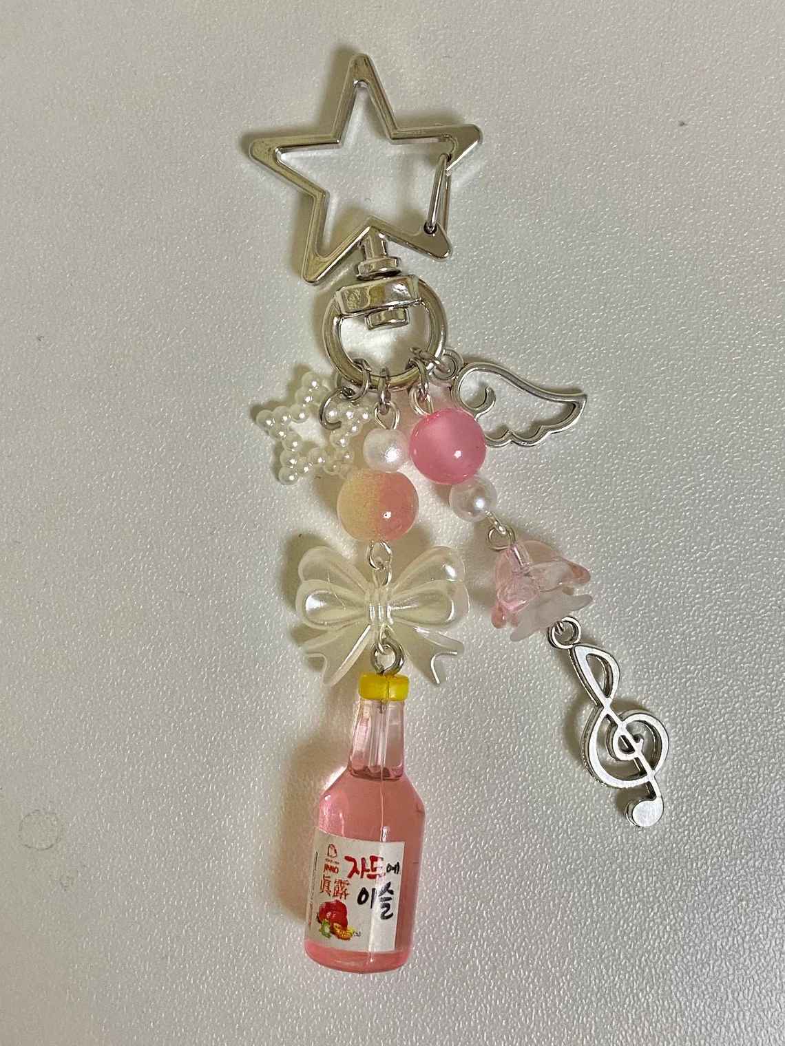 Aesthetic Y2K Beaded Pink Strawberry Music Keychain