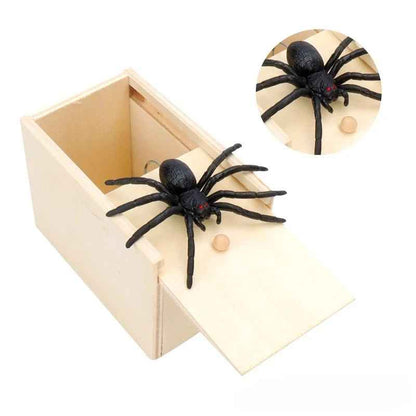 1Pc Wooden Prank Funny Spider Trick Scare Box