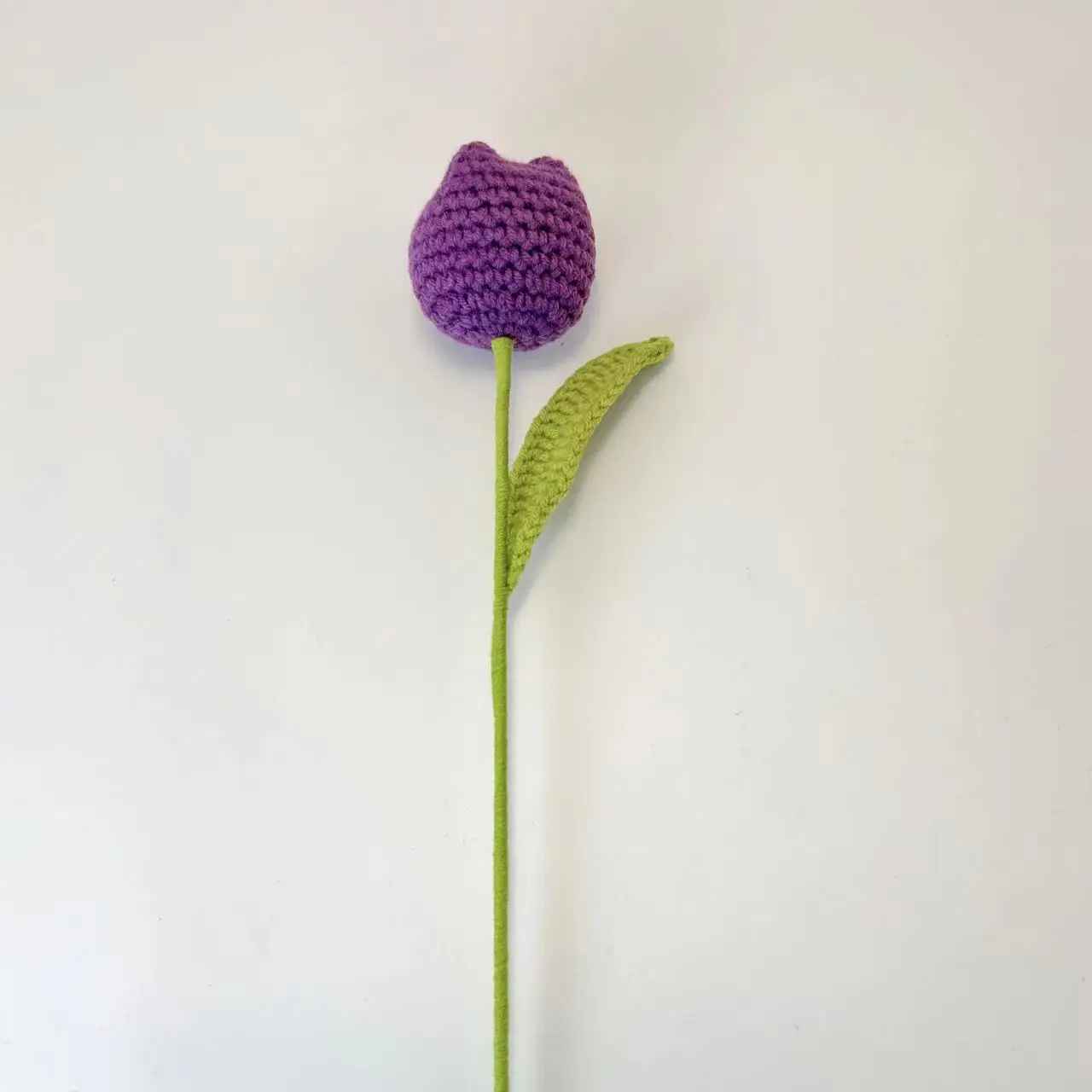 1PC Knitted Crochet Flower Tulip