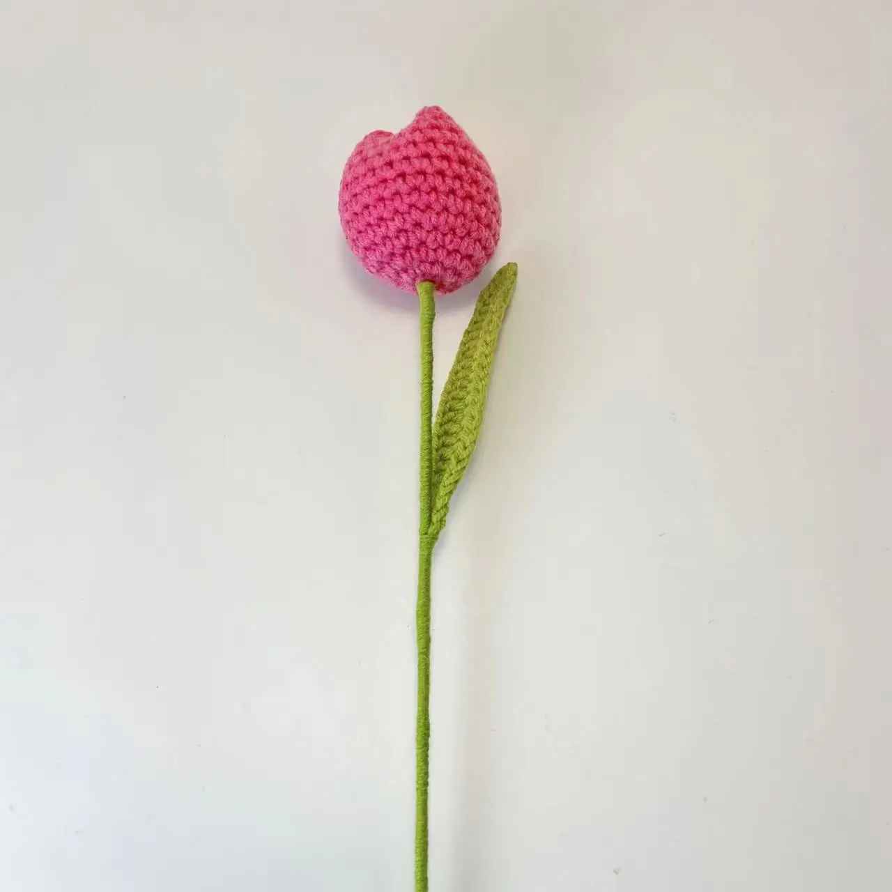 1PC Knitted Crochet Flower Tulip